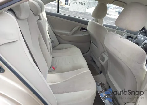 2010 Toyota Camry Le from USA, damaged, VIN 4T1BF3EK5AU032239